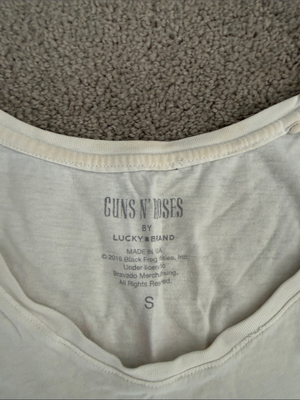 Lucky Brand White Graphic Guns N' Roses Tank with Pink Roses - Picture 2 of 3